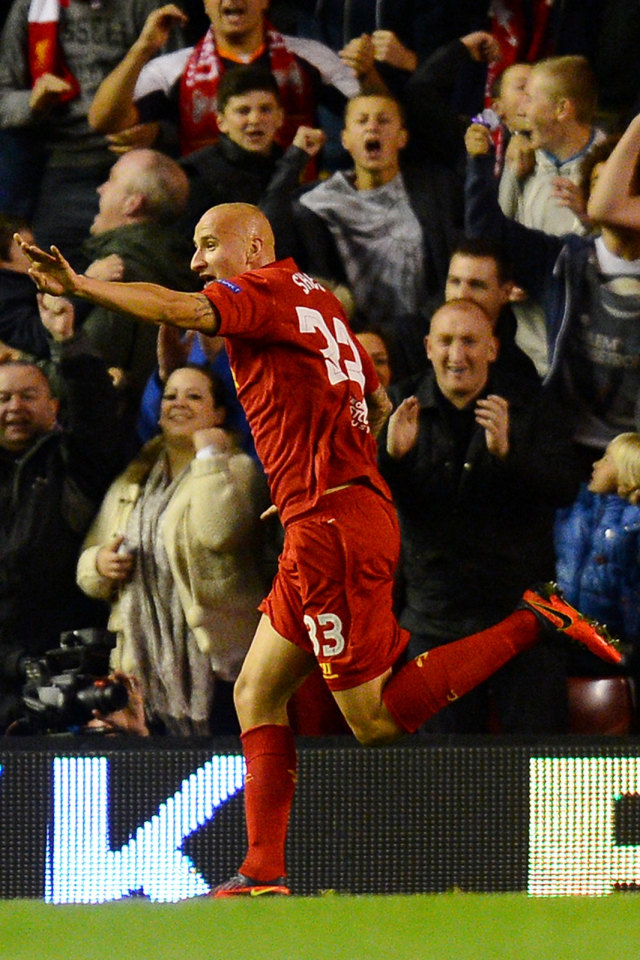 Jonjo Shelvey saat berseragam Liverpool. Foto: ANDREW YATES / AFP