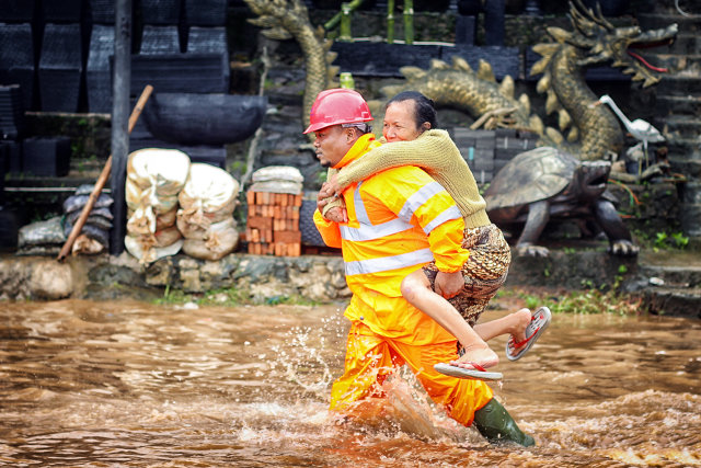 Ilustrasi banjir. Foto: Iqbal Firdaus/kumparan