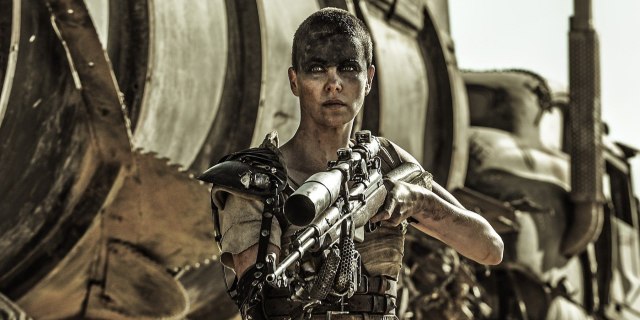 Charlize Theron sebagai Furiosa di Mad Max: Fury Road (Foto: IMDb)
