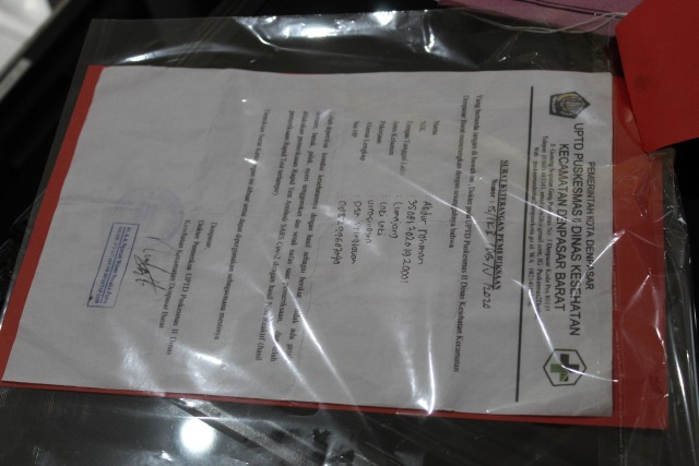 Barang bukti Praktik Jual Beli Surat Sehat di Pelabuhan Gilimanuk. Foto: Dok. Polres Jembrana.