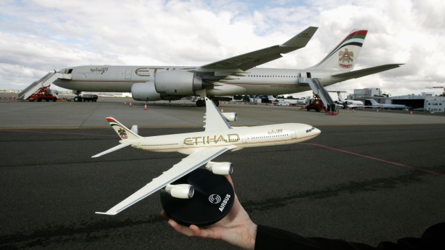 Pesawat Etihad Airways. Foto: Getty Images/Patrick Riviere