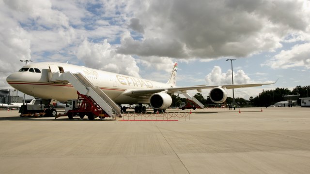 Pesawat Etihad Airways. Foto: Getty Images/Patrick Riviere