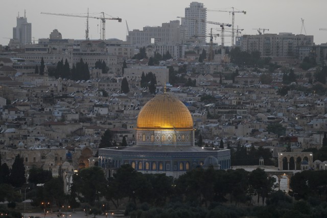 Masjid Kubah Batu, di halaman tertutup masjid Al-Aqsa di Kota Tua Yerusalem (19/5), Foto: AFP/AHMAD GHARABLI