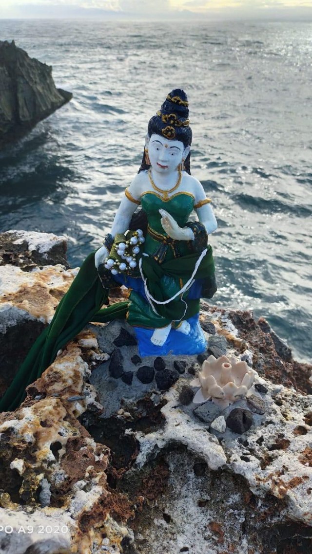 Patung Nyi Roro Kidul di Pantai Nusa Dua, Bali. Foto: Dok, Istimewa