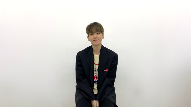 Baekhyun EXO menyapa EXO-L Indonesia dan kumparan readers. Foto: SM Entertainment