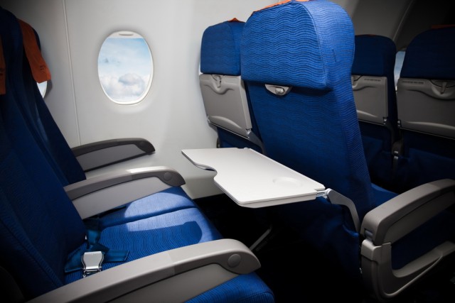 Ilustrasi meja kursi pesawat Foto: Shutter stock 