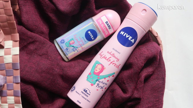 NIVEA Whitening Hijab Fresh Deo Roll On & Fresh Spray. Foto: Intan Kemala Sari/kumparan