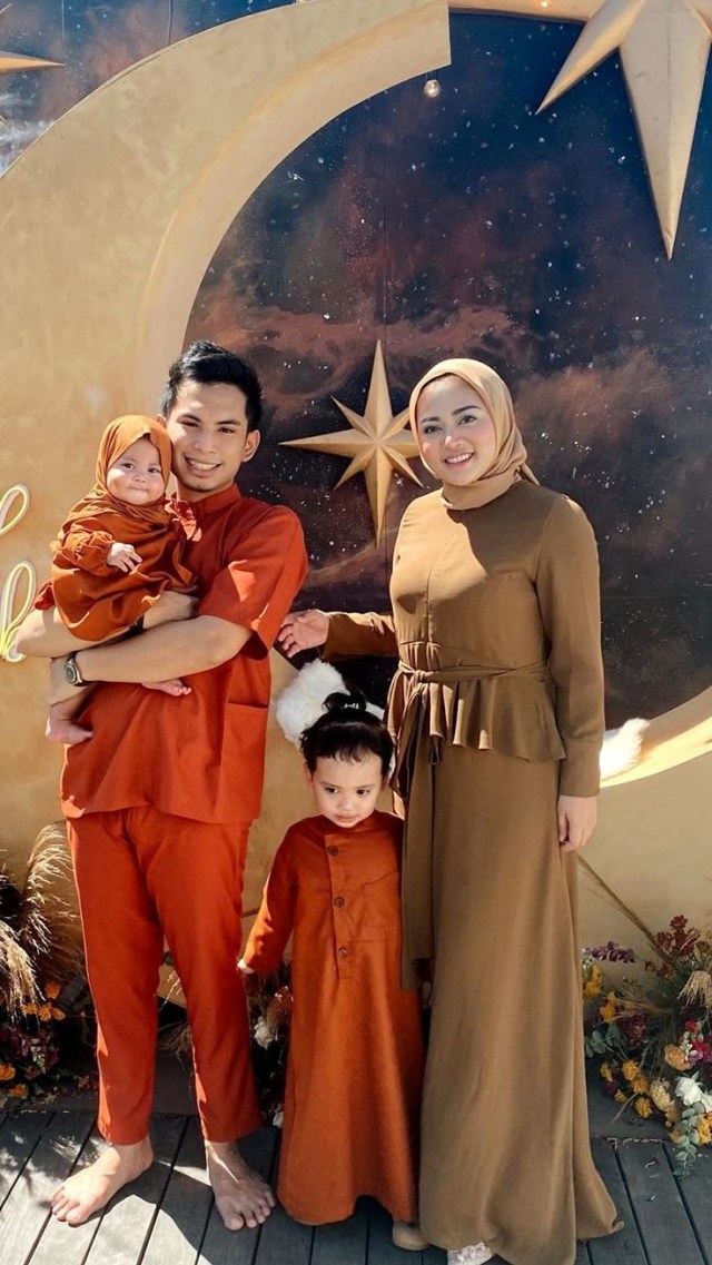 Keluarga selebgram Rachel Vennya. Foto: Ig @rachelvennya