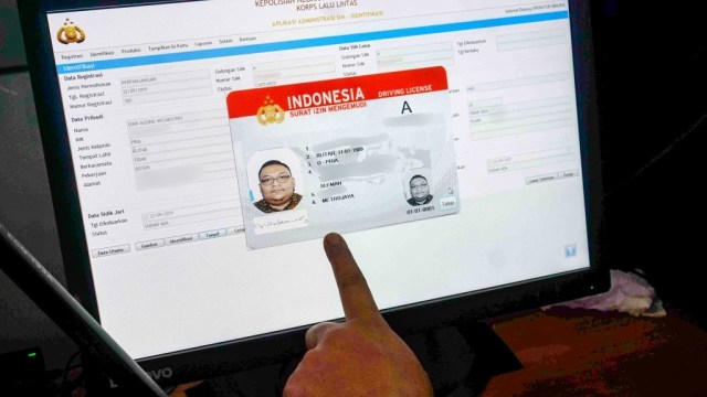 Ilustrasi membuat SIM. Foto: Irfan Adi Saputra/kumparan