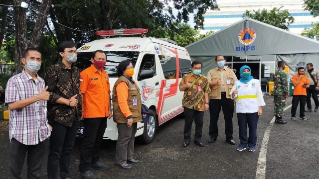 Mobil bantuan BNPB untuk penanganan COVID-19 di Surabaya, Jatim. Foto: Dok. BNPB