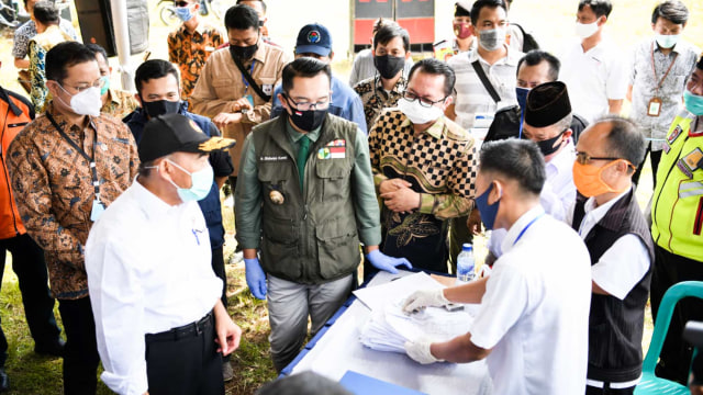 Kemendes PDTT sidak penyaluran BLT Dana Desa di Bandung Barat.  Foto: Dok Kemendes PDTT