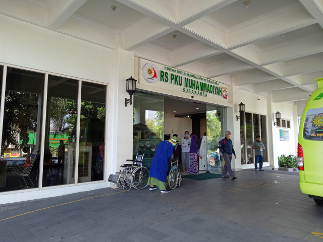 Jelang new normal, Rumah Sakit PKU Muhammadiyah Kota Surakarta berinovasi membuat pelayanan perawatan di rumah atau home care service