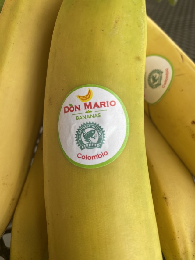 Pisang yang dijual di Belanda. Foto: Eddi Santosa/kumparan