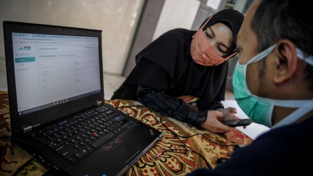 Ilustrasi PPDB online. Foto: ANTARA FOTO/Raisan Al Farisi