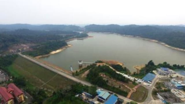 Dam Mukakuning yang akan segera mendapatkan pasokan air dari Dam Tembesi melalui proses interkoneksi. (Foto: ist)