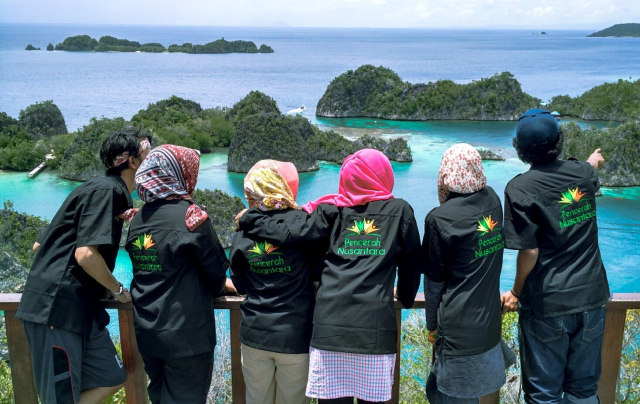 Di tengah pandemi, Pencerah Nusantara COVID-19 hadir membantu masyarakat melalui optimalisasi fungsi puskesmas. (Sumber gambar: Dok. Pencerah Nusantara)