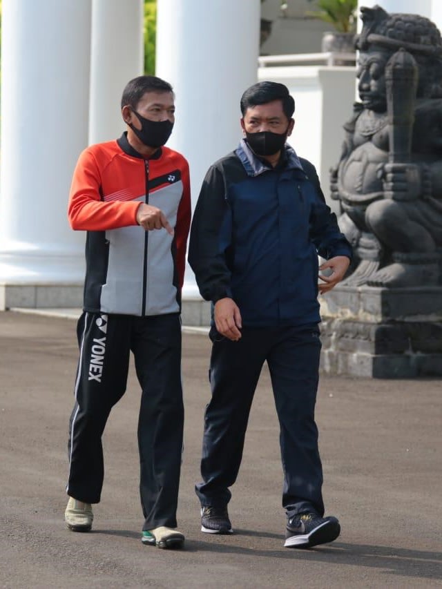 Kapolri dan Panglima TNI olah raga bersama. Foto: Dok. Polri