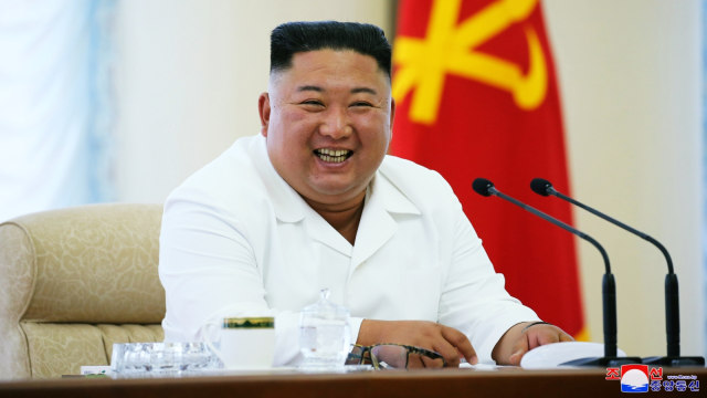 Pemimpin Korea Utara Kim Jong-un saat menghadiri pertemuan Partai Buruh Korea, Foto: KCNA via REUTERS