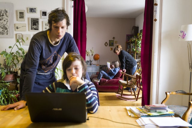 Illustrasi penggunaan Google Classroom. Foto: Shutterstock