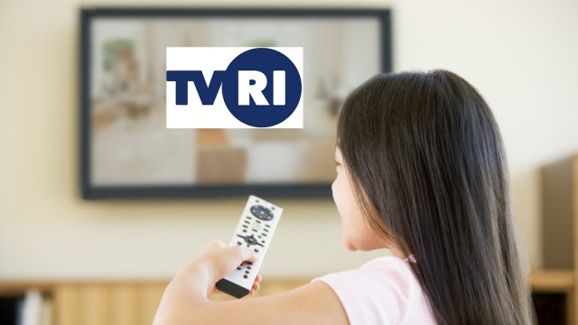 Tayangan program Belajar dari Rumah di TVRI. Foto: Shuttestock