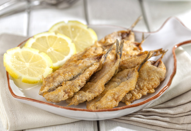 Ilustrasi sarden goreng krispi. Foto: Shutterstock