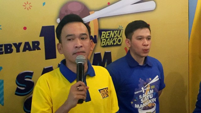 Ruben Onsu dan Jordi Onsu saat ditemui di kawasan Tebet, Jakarta Selatan, Kamis (7/11). Foto: Alfadillah/kumparan