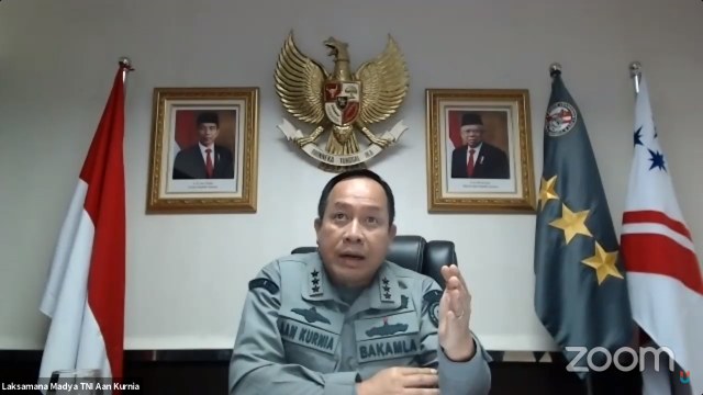 Kepala Bakamla RI, Laksamana Madya TNI Aan Kurnia dalam webinar 'Tantangan Indonesia untuk Mengakhiri Praktik Illegal Fishing'. Foto: screenshot/zoom