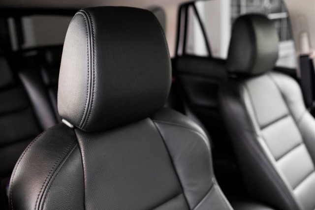 ilustrasi headrest pada jok mobil. Foto. Dok. Istimewa