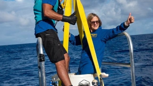 Kathy Sullivan, astrounot perempuan pertama yang berhasil ke titik terendah bumi.  Foto: Twitter Kathy Sullivan 