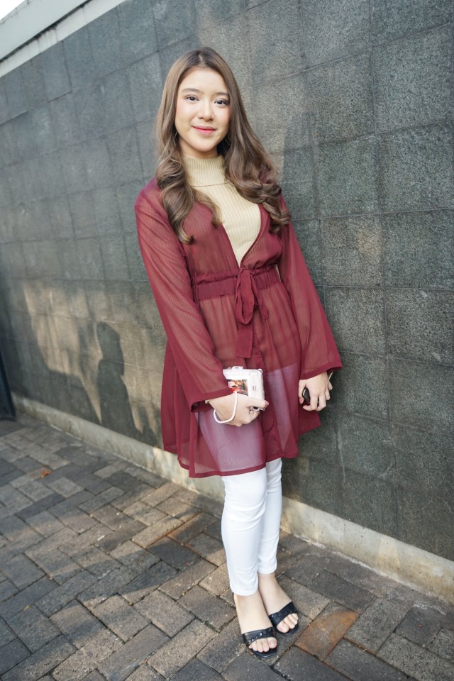 Tiara Andini saat ditemui di kawasan Tendean, Jakarta, Jumat, (12/6). Foto: Ronny