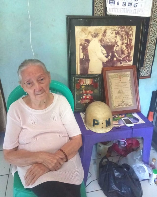 Elizabeth Koesno, istri dari almarhum Serma Cpm R. Koesno, ajudan Presiden Pertama Republik Indonesia, Bung Karno. Foto: Instagram/@dhaniwirianata