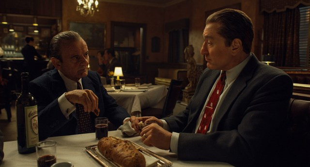 Salah satu adegan yang di dalam filmnya (Foto: Netflix)