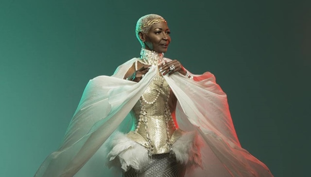 Putri Esther Kamatari dari Kerajaan Burundi Afrika Timur. Foto: dok. Instagram/ @estherkamatari