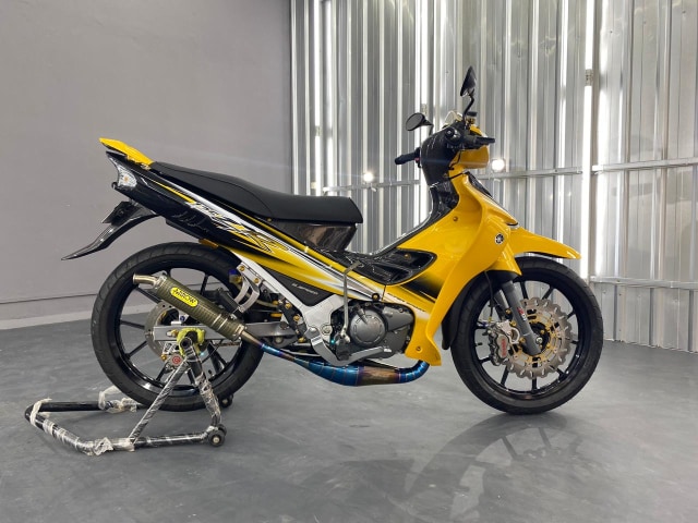 Tampilan samping Yamaha 125Z. Foto: dok. Raihan