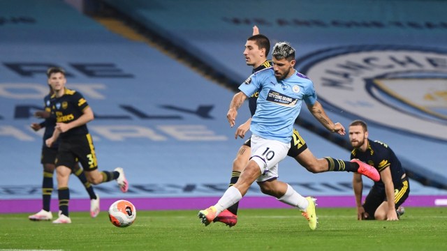 Sergio Aguero di laga Manchester City vs Arsenal. Foto: Laurence Griffiths/Pool via REUTERS