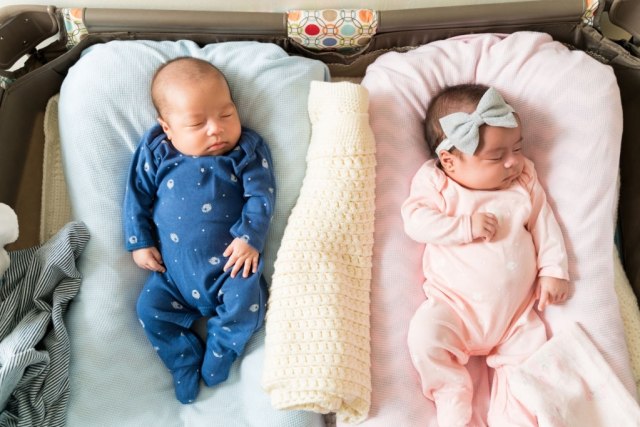 Ilustrasi bayi laki-laki dan perempuan. Foto: iStock