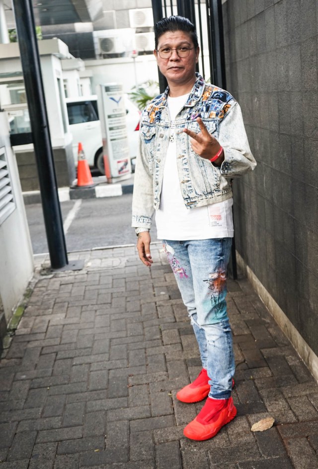 Penyanyi Andika Mahesa saat ditemui di kawasan Tendean, Jakarta, Rabu, (17/6/2020).  Foto: Ronny