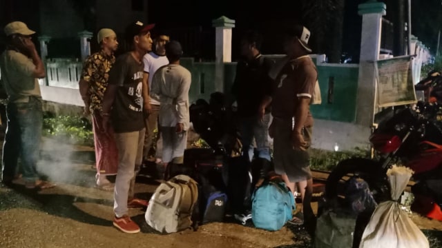 Pekerja yang diusir di Aceh Barat. Foto: warga 