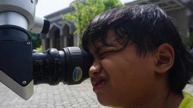 Pemantauan gerhana di Banda Aceh. Foto: Zuhri Noviandi/kumparan