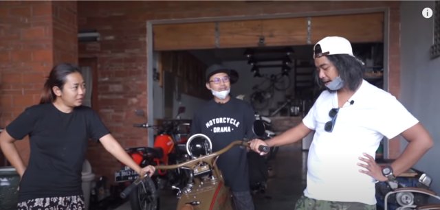 Koko Suami Soimah yang Hobi Koleksi Motor Legend