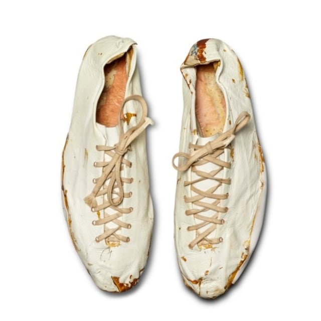 Sepatu pertama yang dibuat pendiri Nike, Bill Bowerman dok Sotheby's