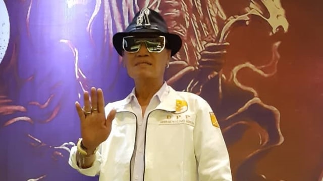 Pelawak Tessy. Foto: Instagram/@tessy_kabul