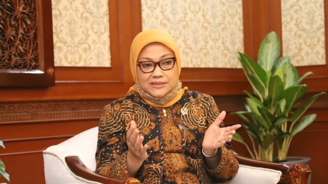 Menaker Ida Fauziyah menerima kunjungan kehormatan Dubes LBBP Qatar untuk Indonesia, Fawziya Edrees Salman Al-Sulaiti di Kantor Kemnaker, Jakarta. Foto: Kemnaker