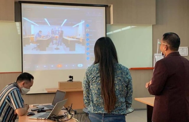 Jelang New Normal, Yayasan Ciputra Pendidikan Timba Ilmu dari China