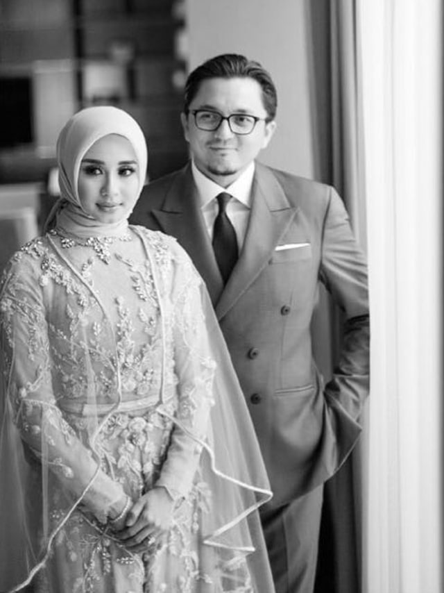 Laudya Cynthia Bella dan suami. Foto: Instagram/@narmeukgne