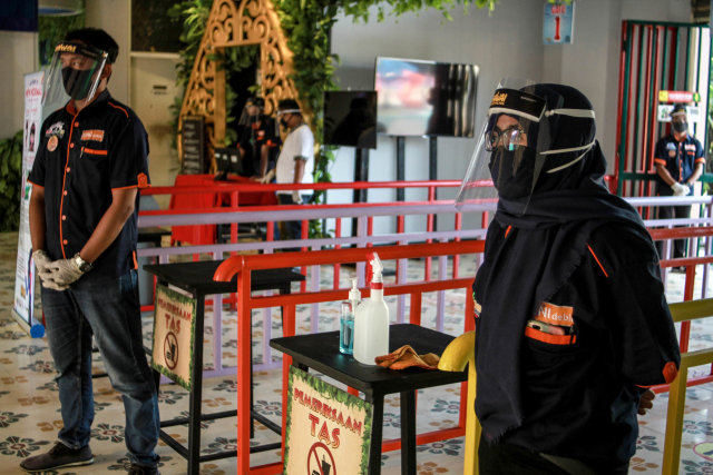 Protokol kesehatan di Hawai Waterpark Malang.