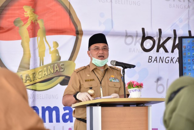 Gubernur Bangka Belitung Erzaldi Rosman dalam peringatan Hari Keluarga Nasional ke-27. Foto: Dok. Pemprov Bangka Bengkulu