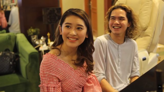 Dul Jaelani dan Amanda Caesa. Foto: YouTube/Dul Jaelani