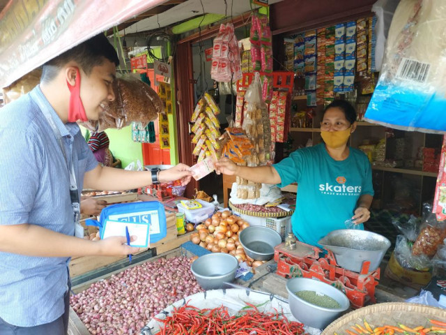 com-Pemasar Mikro BRI Bantu Restrukturisasi KUR Pedagang Pasar di Purwokerto Foto: dok. Bank BRI