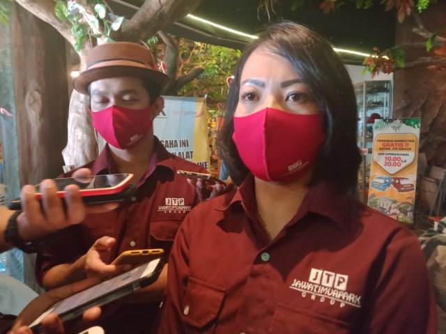 Titik S Ariyanto. Foto: Rizal Adhi.